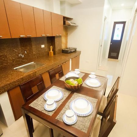 Nf Suites Davao City Esterno foto