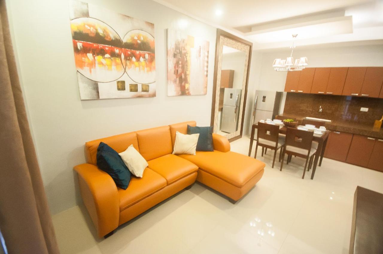 Nf Suites Davao City Esterno foto