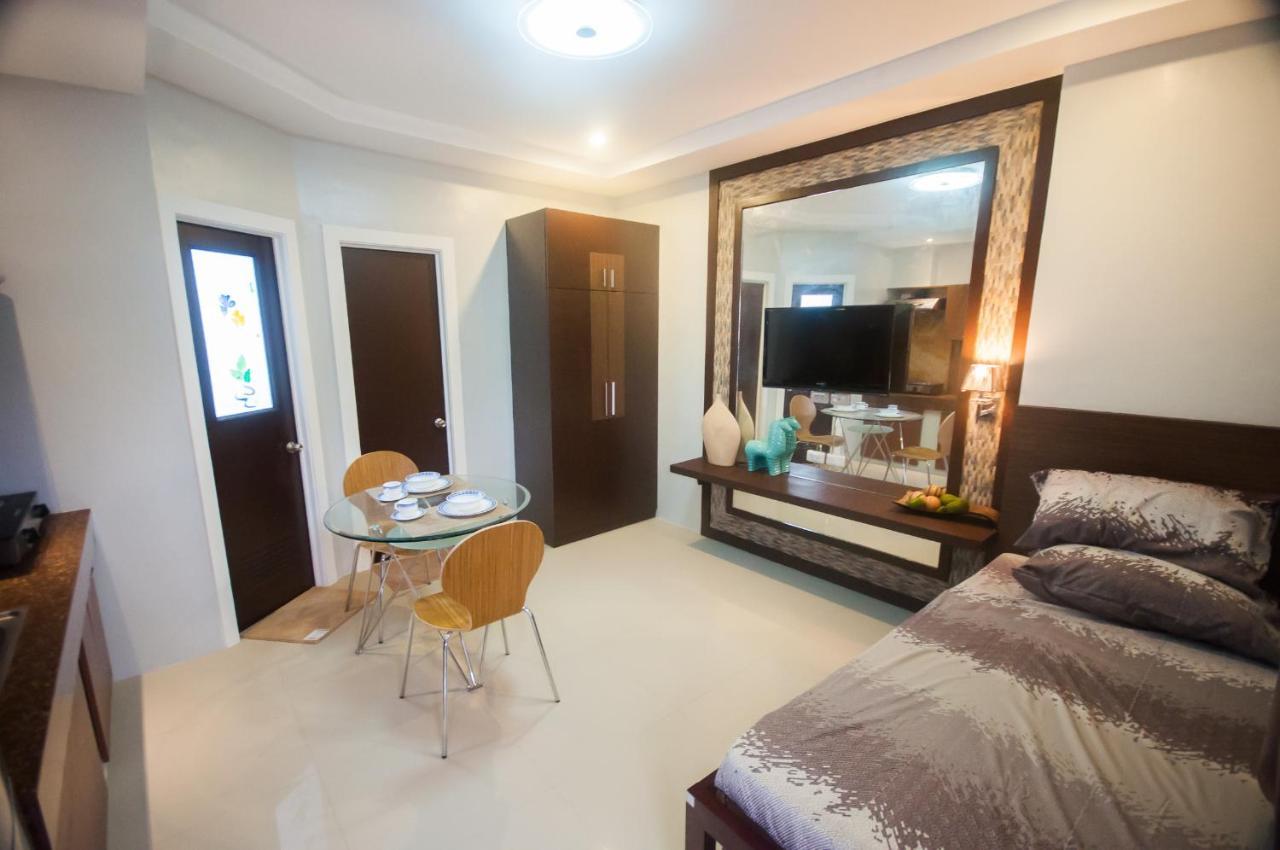 Nf Suites Davao City Esterno foto